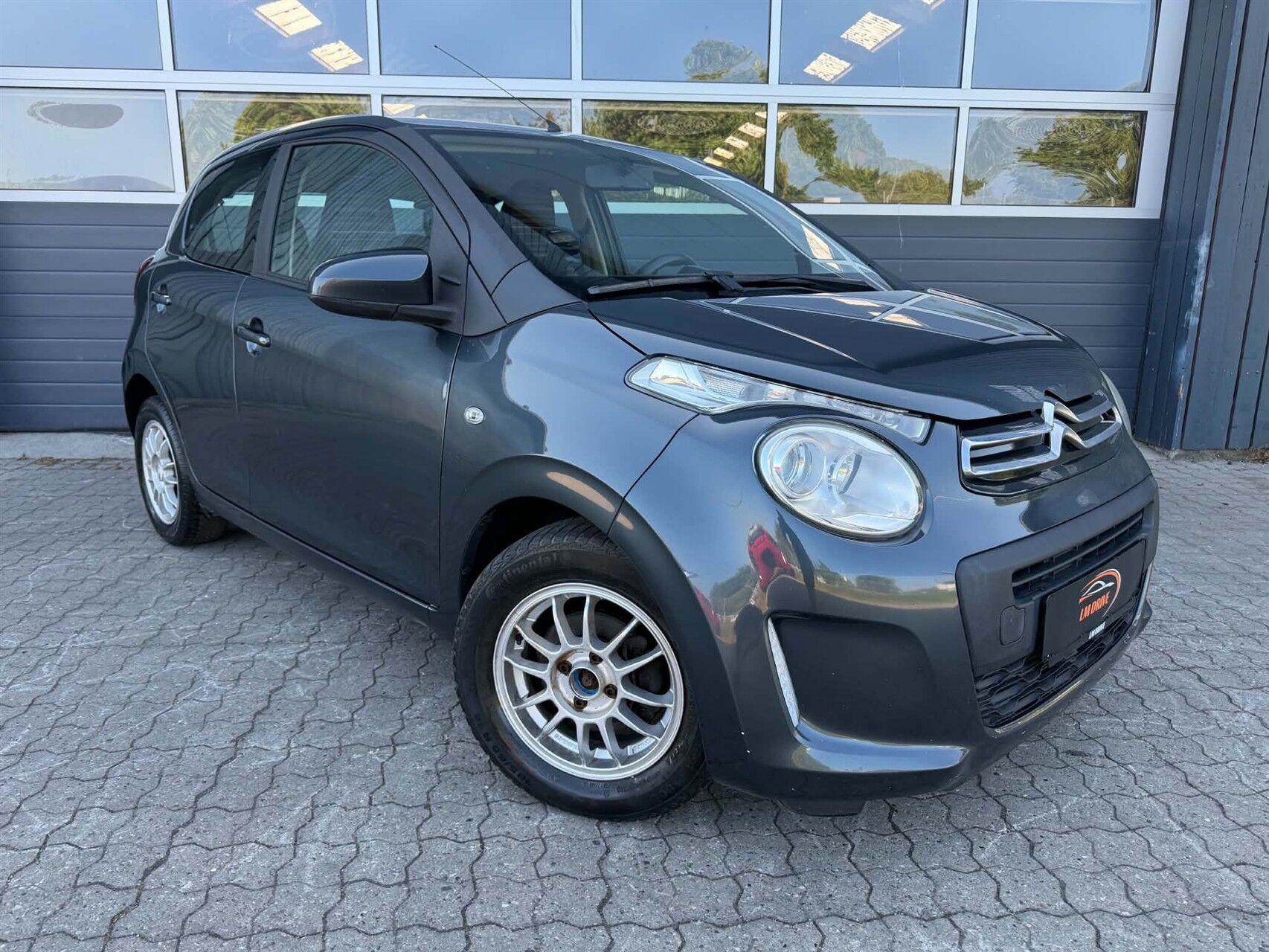 Grå Citroën C1 fra 2014