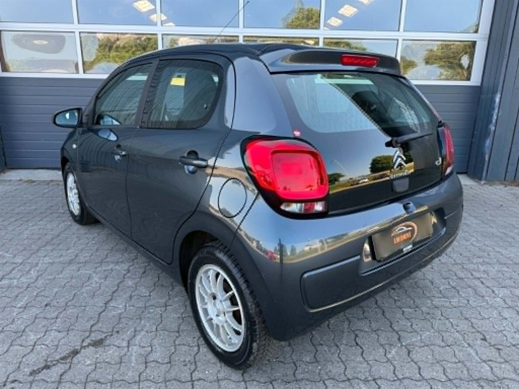 Grå Citroën C1 fra 2014