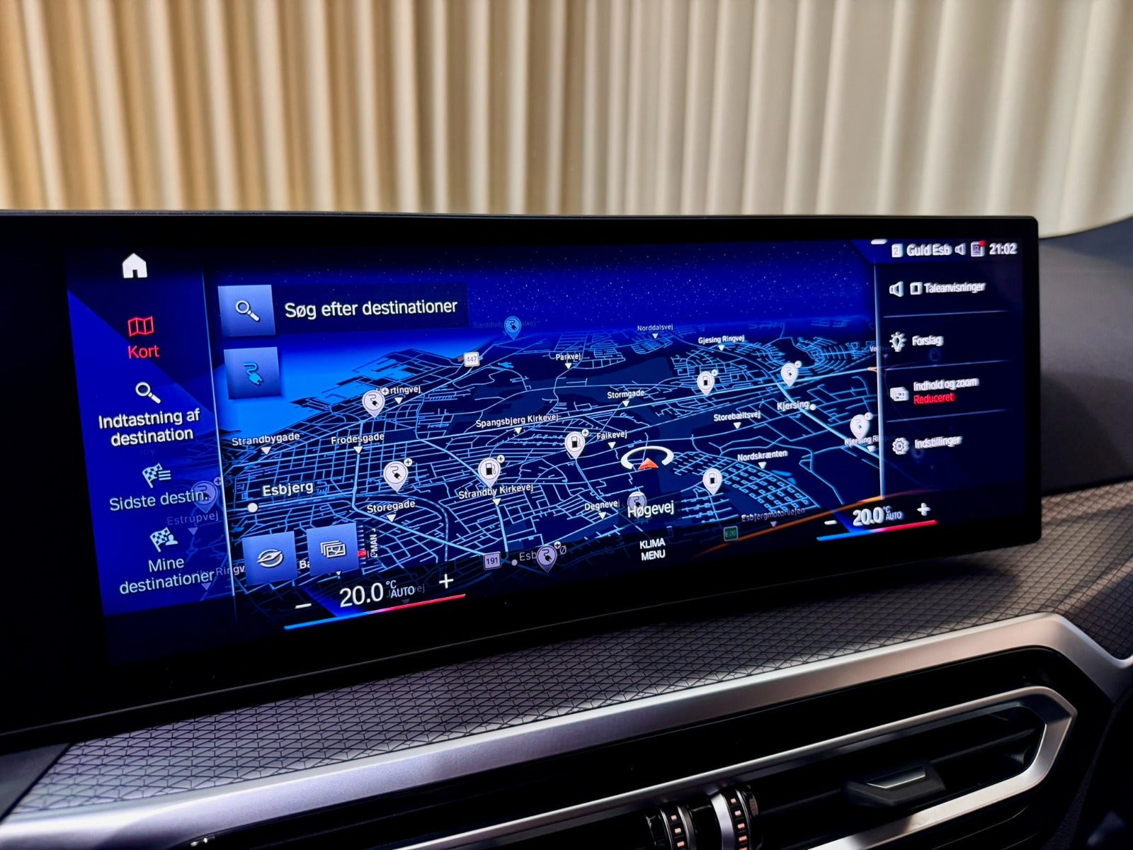 Hvid BMW i4 fra 2023