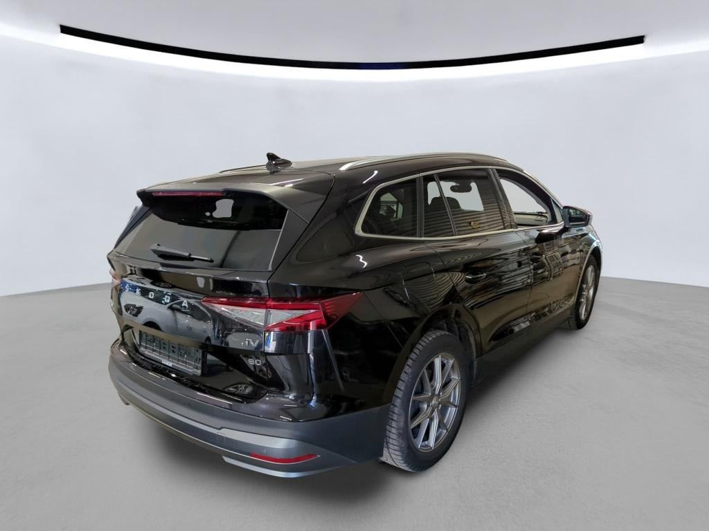 Sort Skoda Enyaq fra 2022