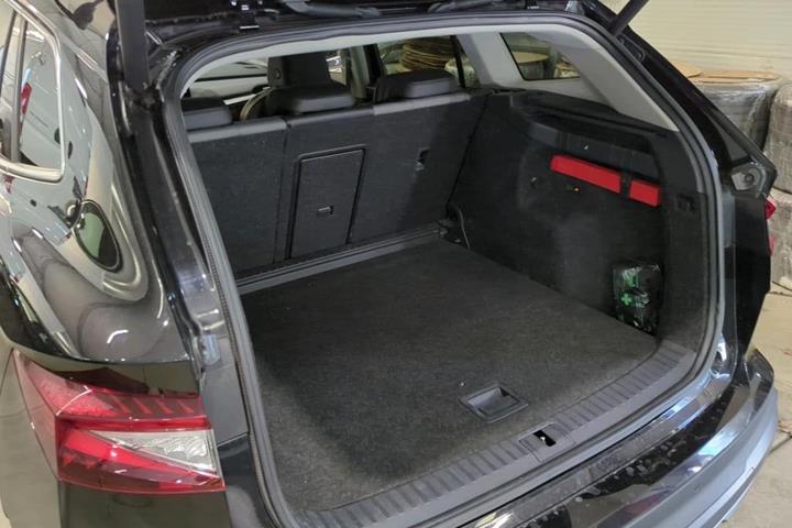 Sort Skoda Enyaq fra 2022