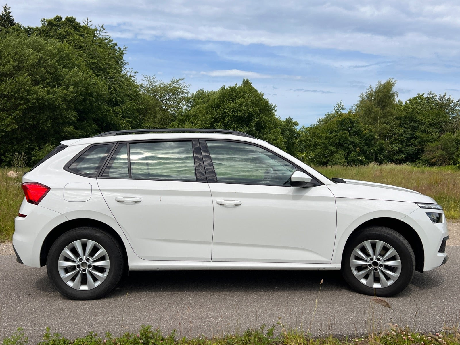 Hvid Skoda Kamiq fra 2022