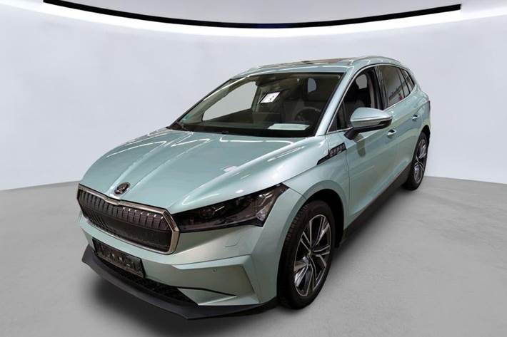 Sølv Skoda Enyaq fra 2024