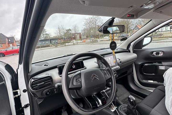 Hvid Citroën C4 Cactus fra 2016