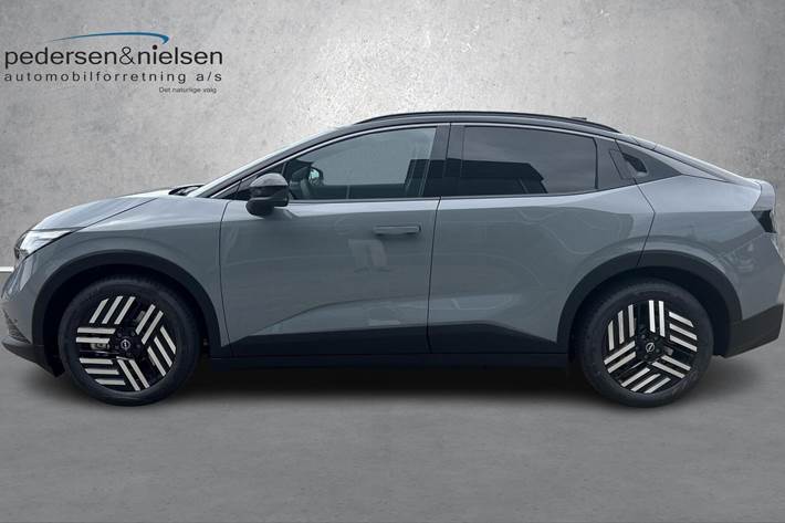 Sort Nissan Leaf fra 2026