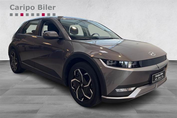 Grøn Hyundai Ioniq 5 fra 2022 set udefra