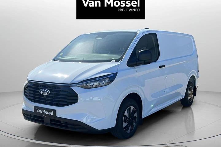 Hvid Ford Transit Custom fra 2025