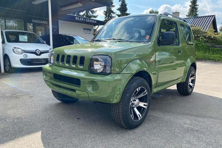 Grøn Suzuki Jimny fra 2006