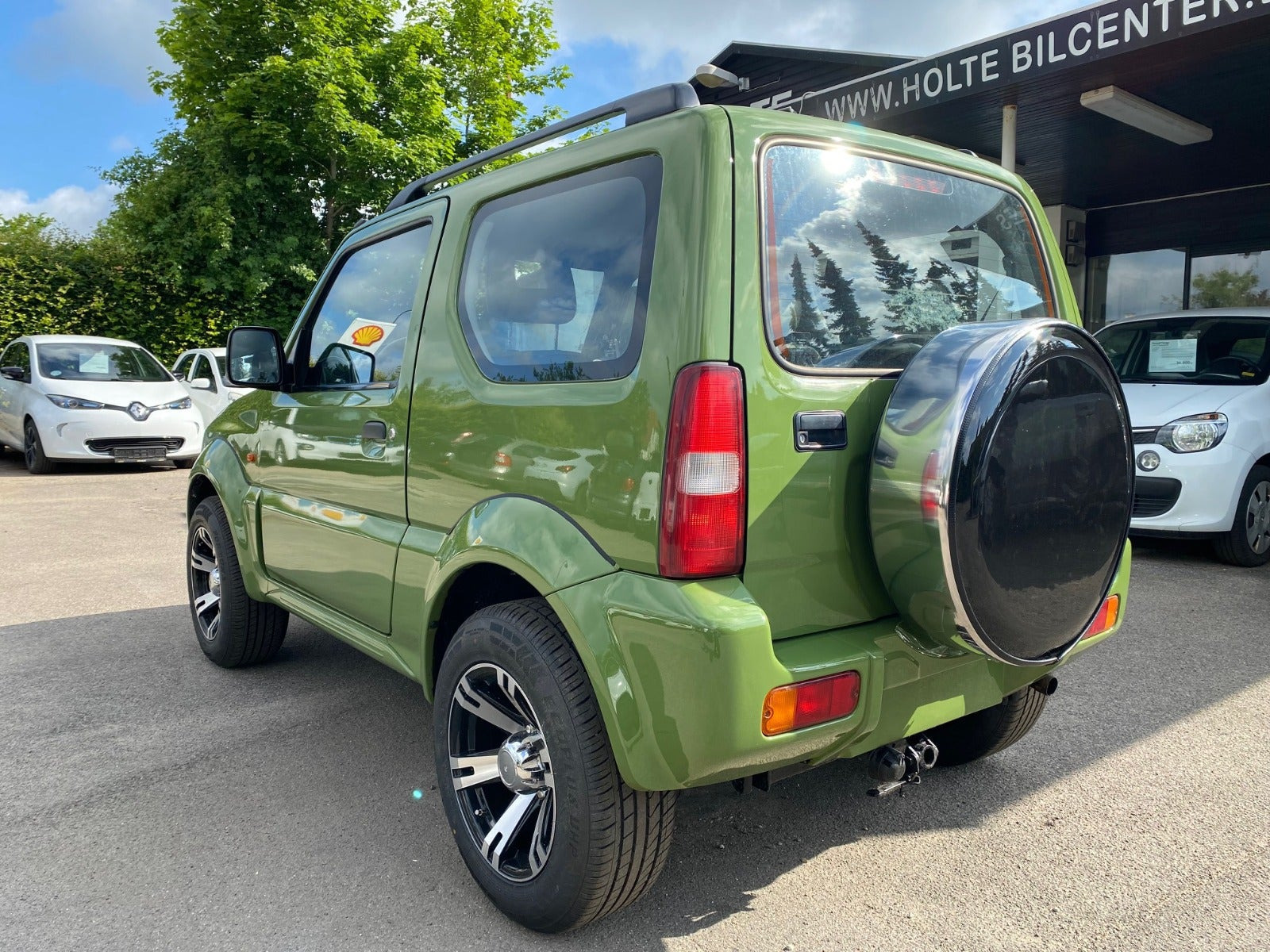 Grøn Suzuki Jimny fra 2006