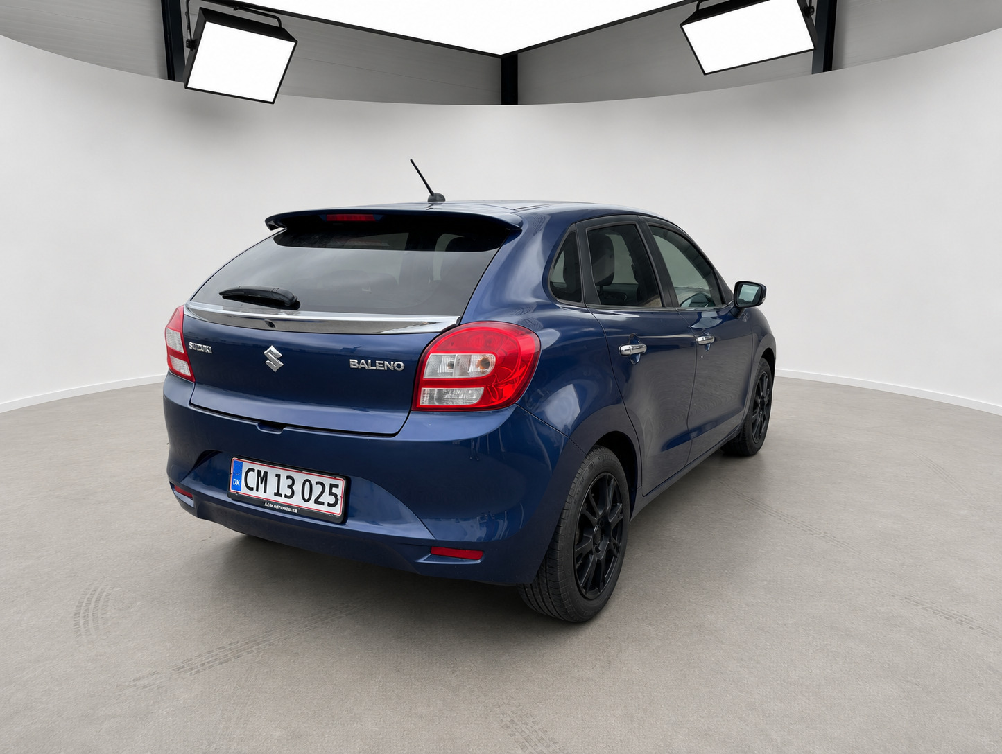 Blå Suzuki Baleno fra 2018