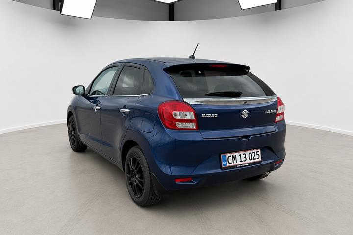 Blå Suzuki Baleno fra 2018