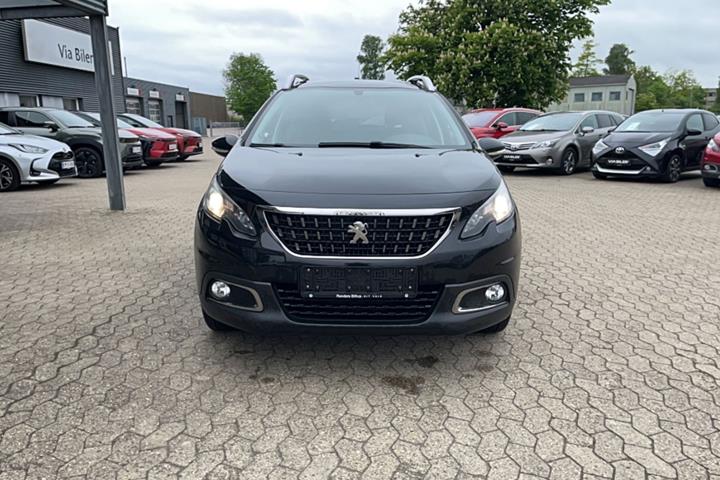 Sort Peugeot 2008 fra 2017