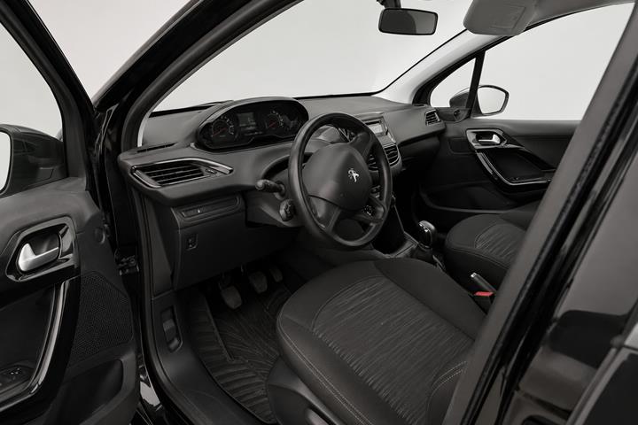 Sort Peugeot 208 fra 2014
