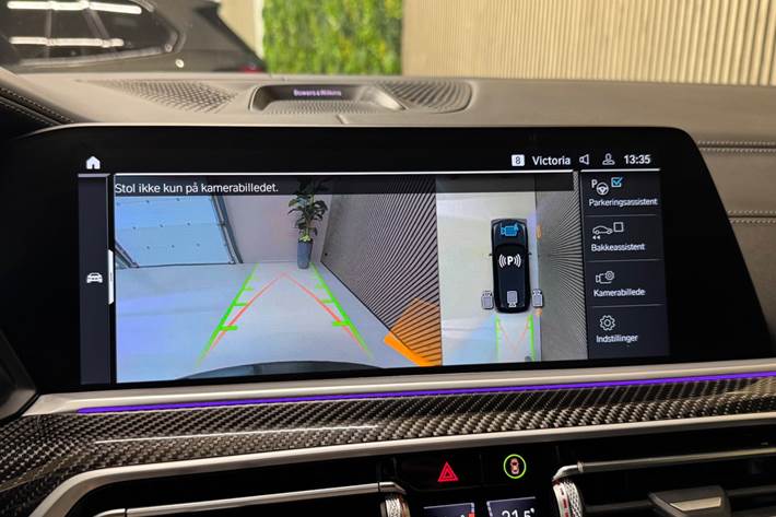 Sort BMW X5 fra 2023