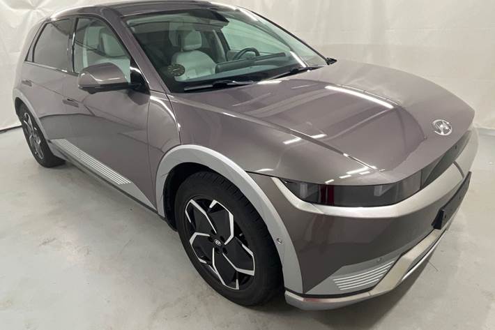 Grå Hyundai Ioniq 5 fra 2022