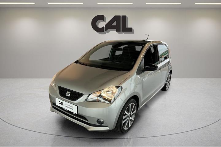 Sølv Seat Mii fra 2021 set udefra