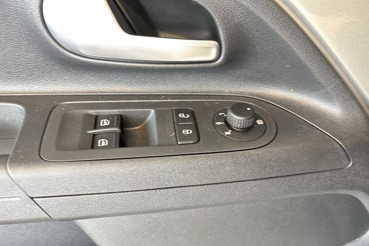 Sølv Seat Mii fra 2021