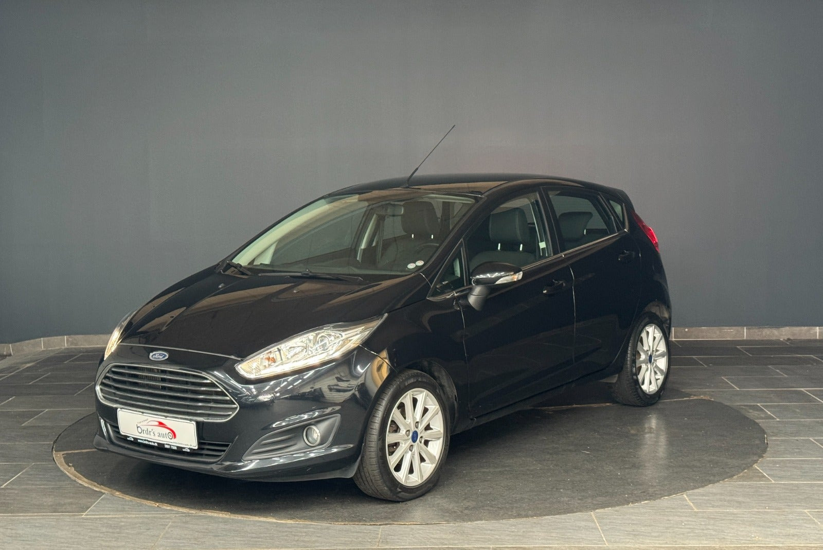 Sort Ford Fiesta fra 2016