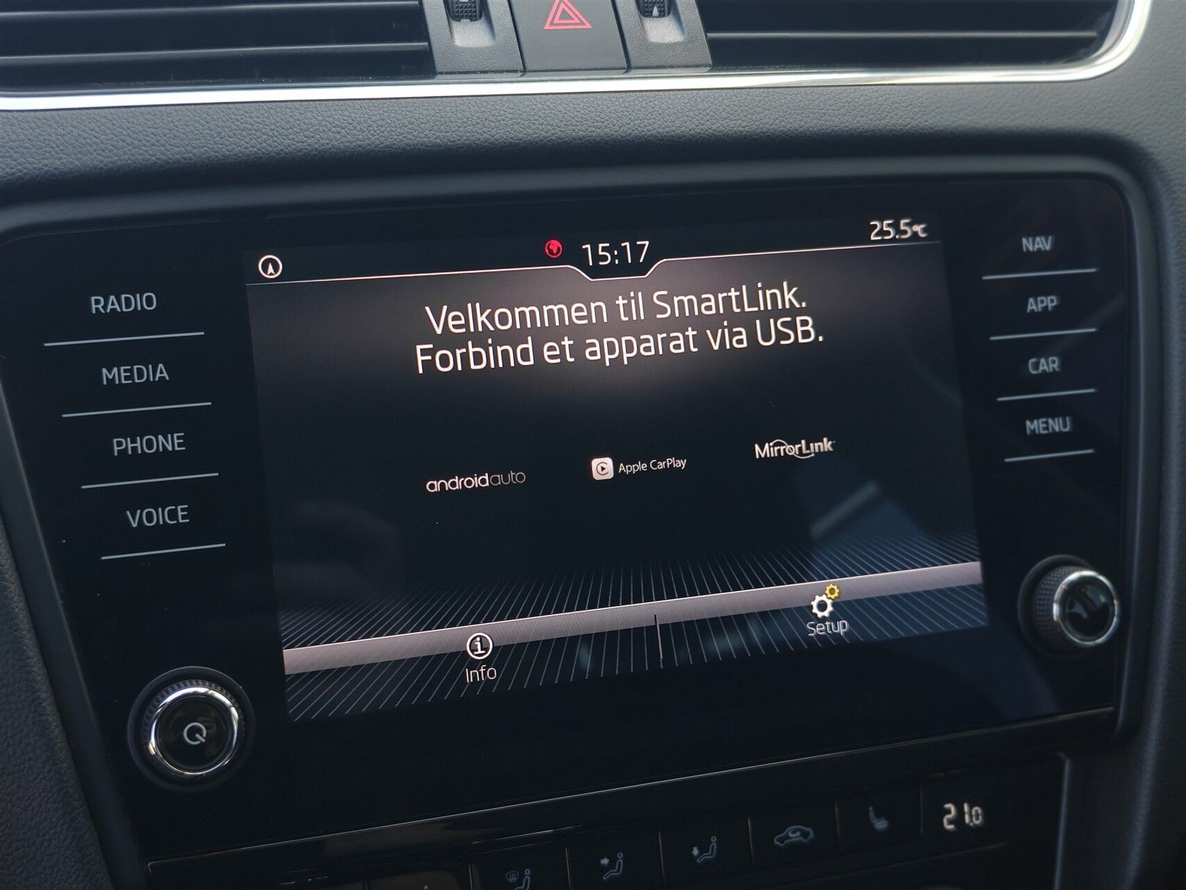 Sort Skoda Octavia fra 2020