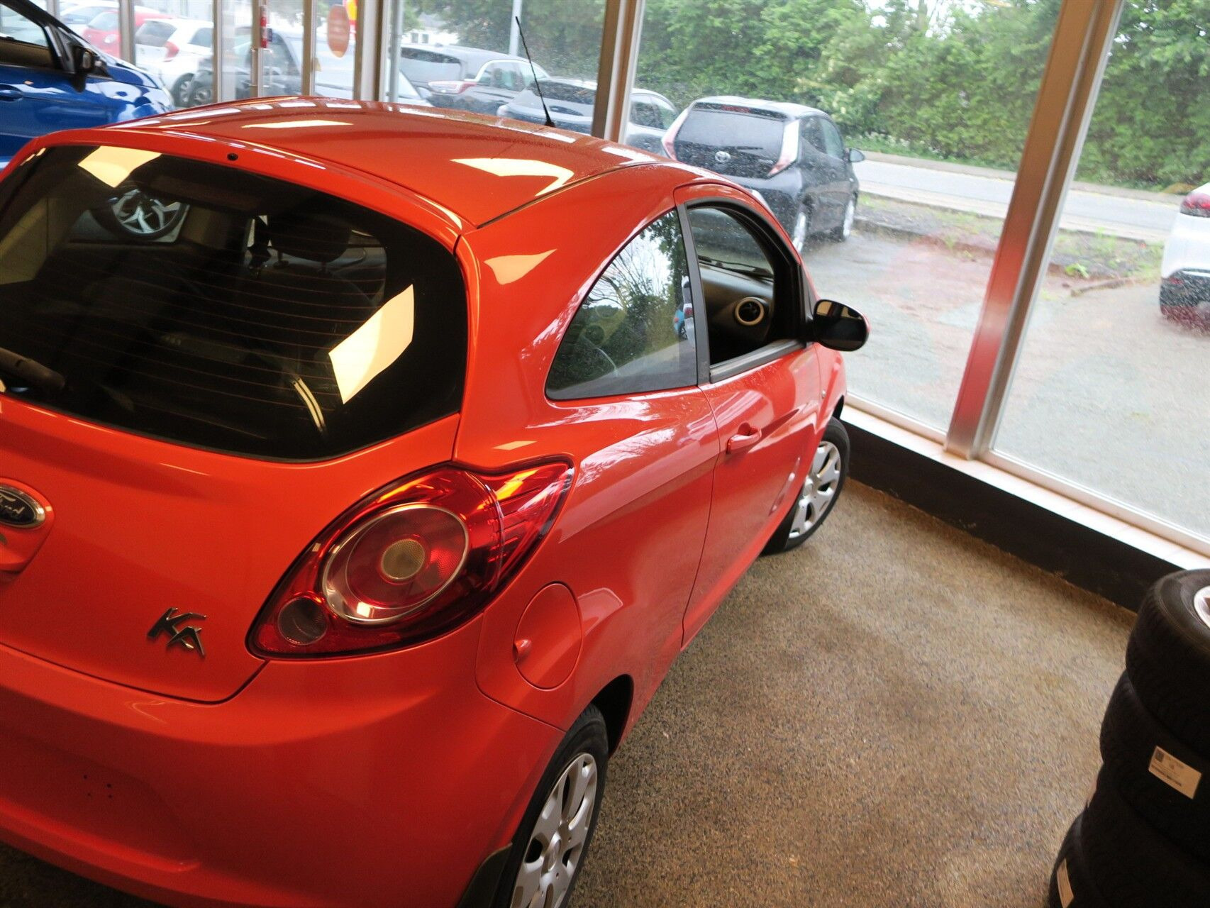 Rød Ford Ka fra 2011
