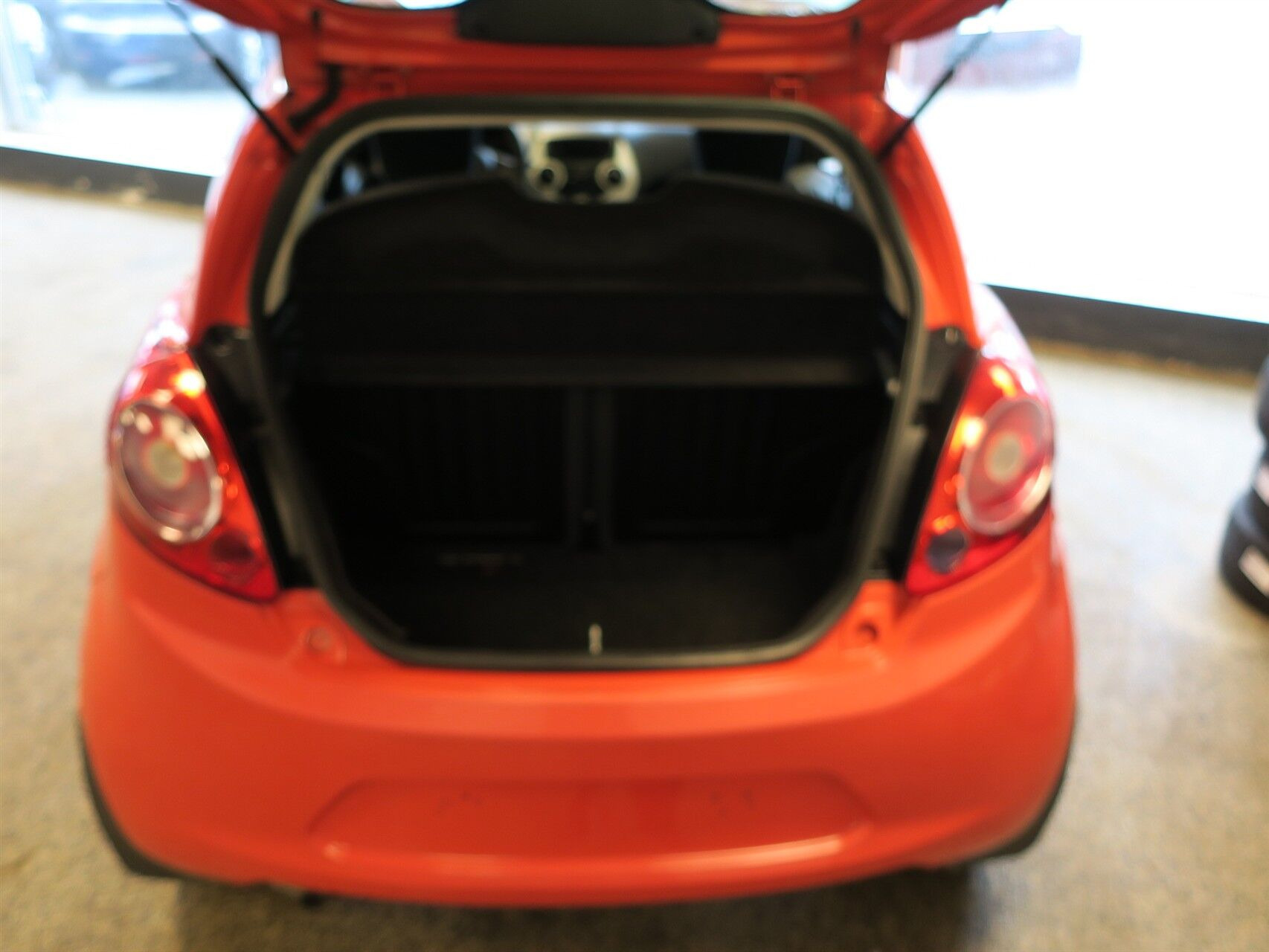 Rød Ford Ka fra 2011