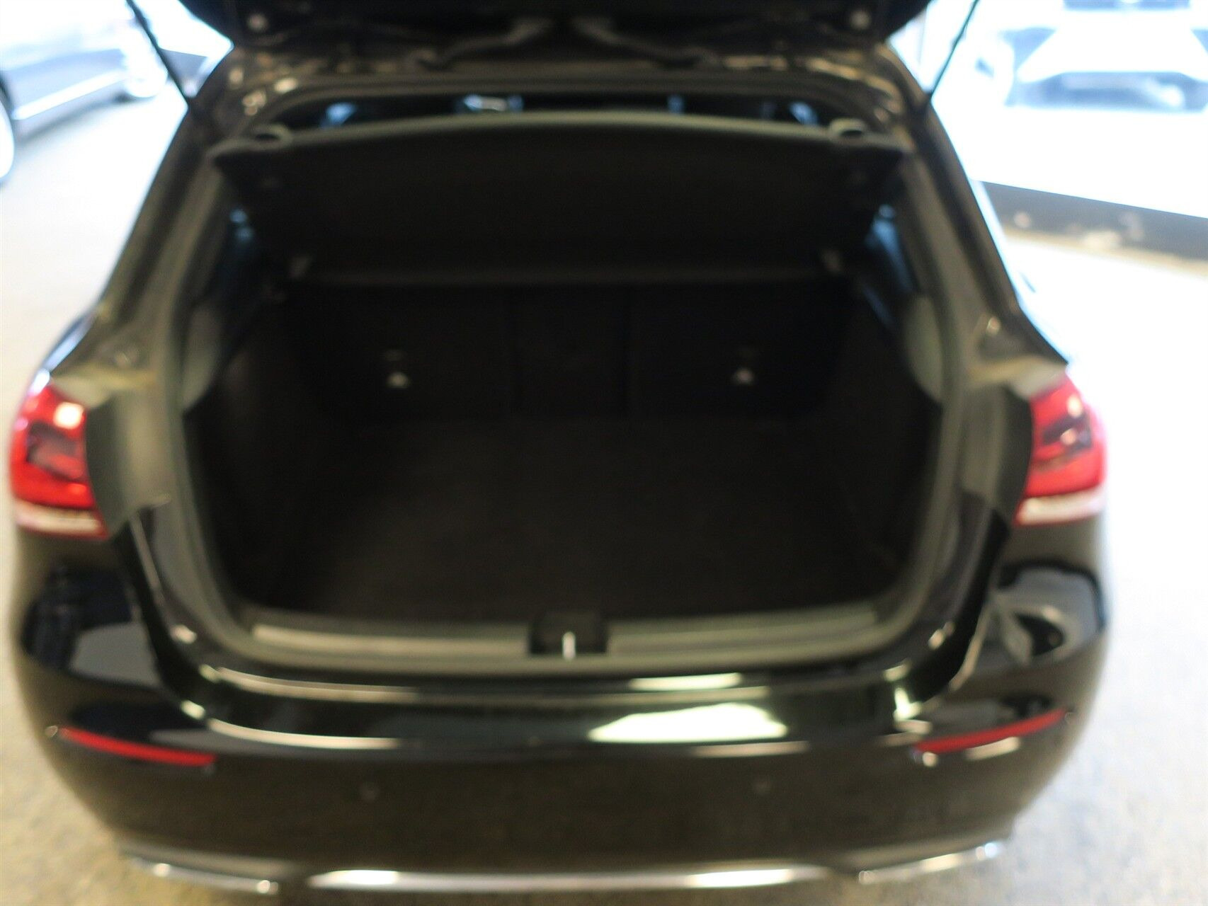 Sort Mercedes A200 fra 2019