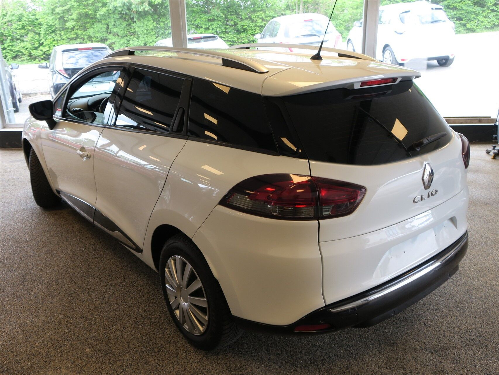 Hvid Renault Clio fra 2018