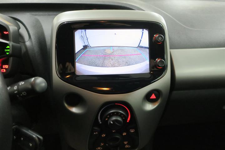 Sort Toyota Aygo fra 2017