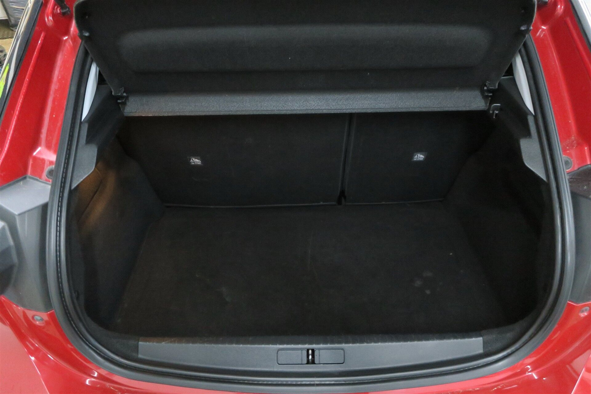 Rød Opel Corsa fra 2020