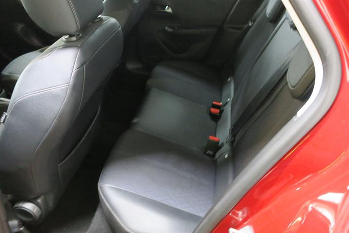 Rød Opel Corsa fra 2020