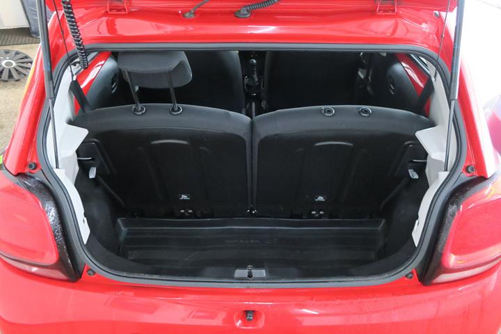Rød Citroën C1 fra 2020