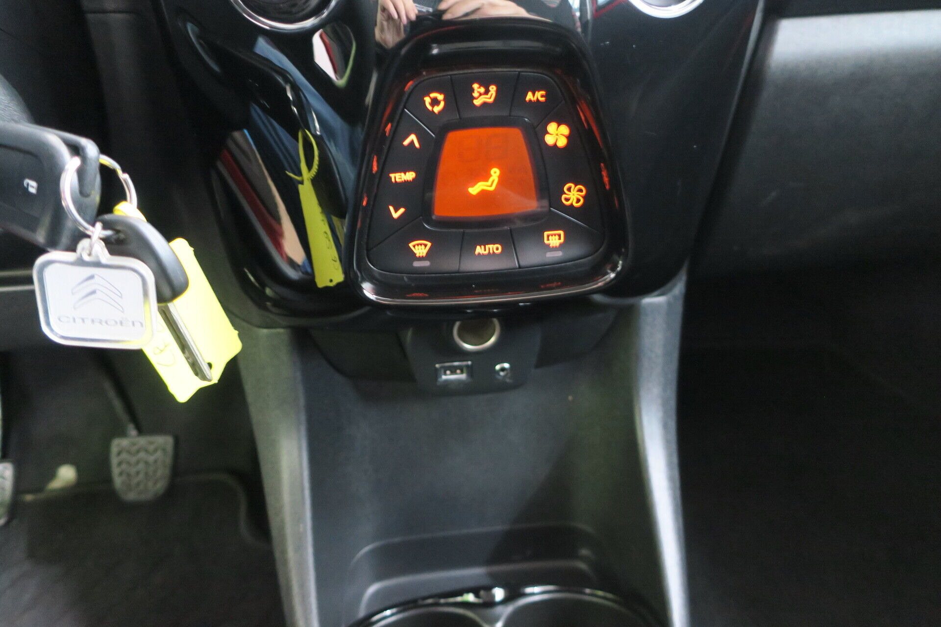 Rød Citroën C1 fra 2020