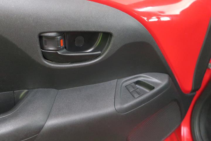 Rød Citroën C1 fra 2020
