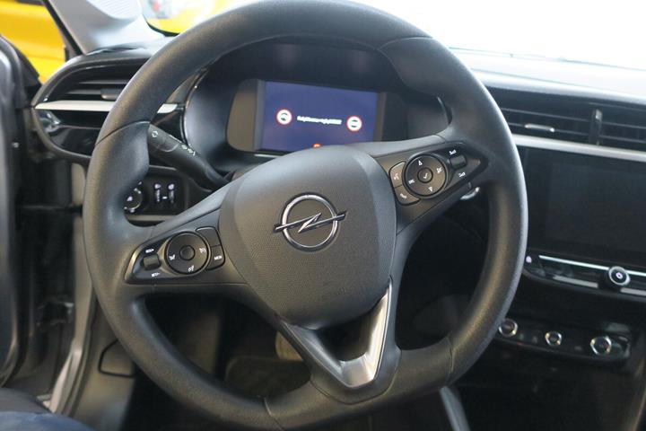 Grå Opel Corsa-e fra 2020