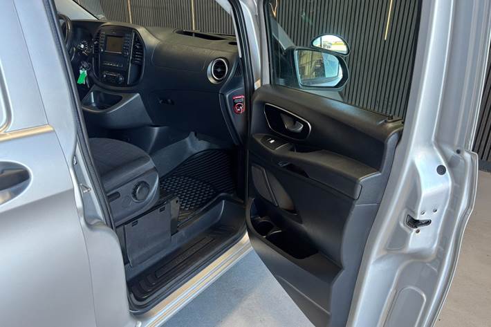 undefined Mercedes Vito 116 fra 2020
