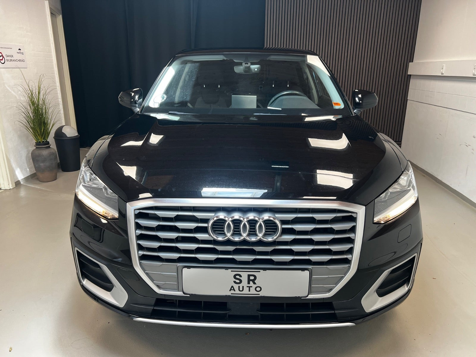 Sort Audi Q2 fra 2017