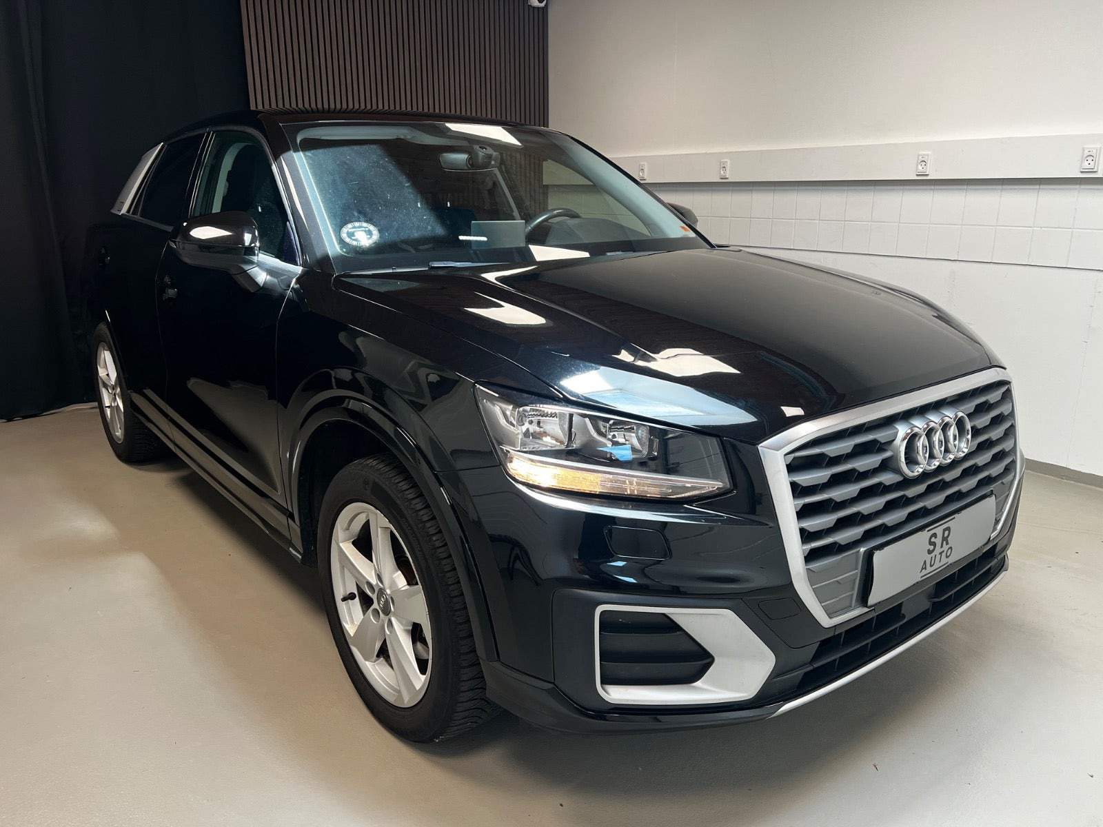 Sort Audi Q2 fra 2017