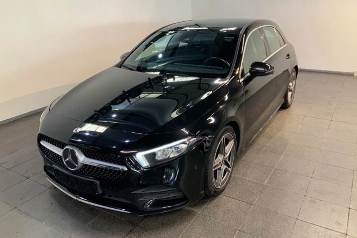 Sort Mercedes A200 fra 2019 set udefra