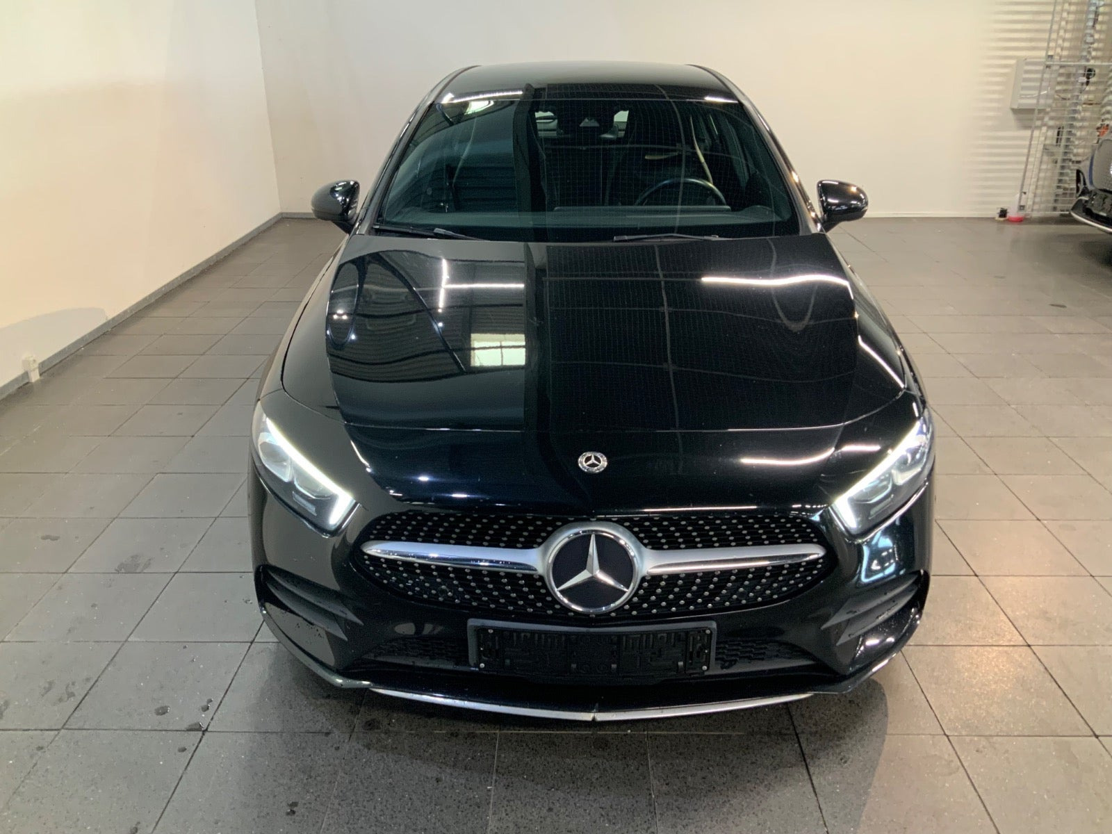 Sort Mercedes A200 fra 2019