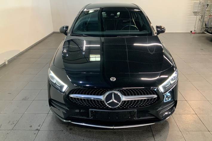 Sort Mercedes A200 fra 2019