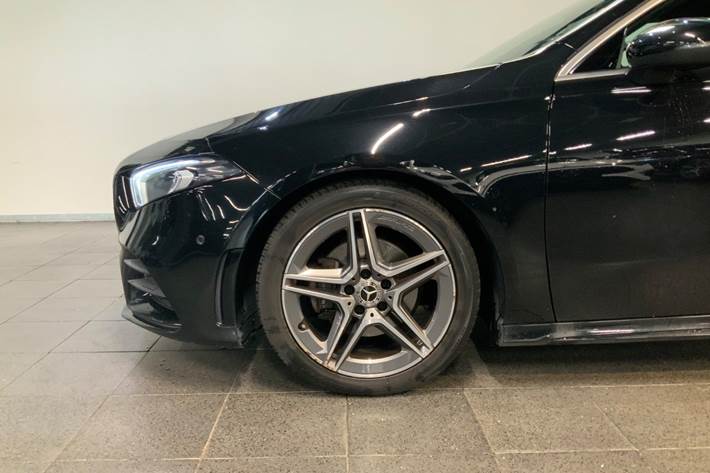 Sort Mercedes A200 fra 2019
