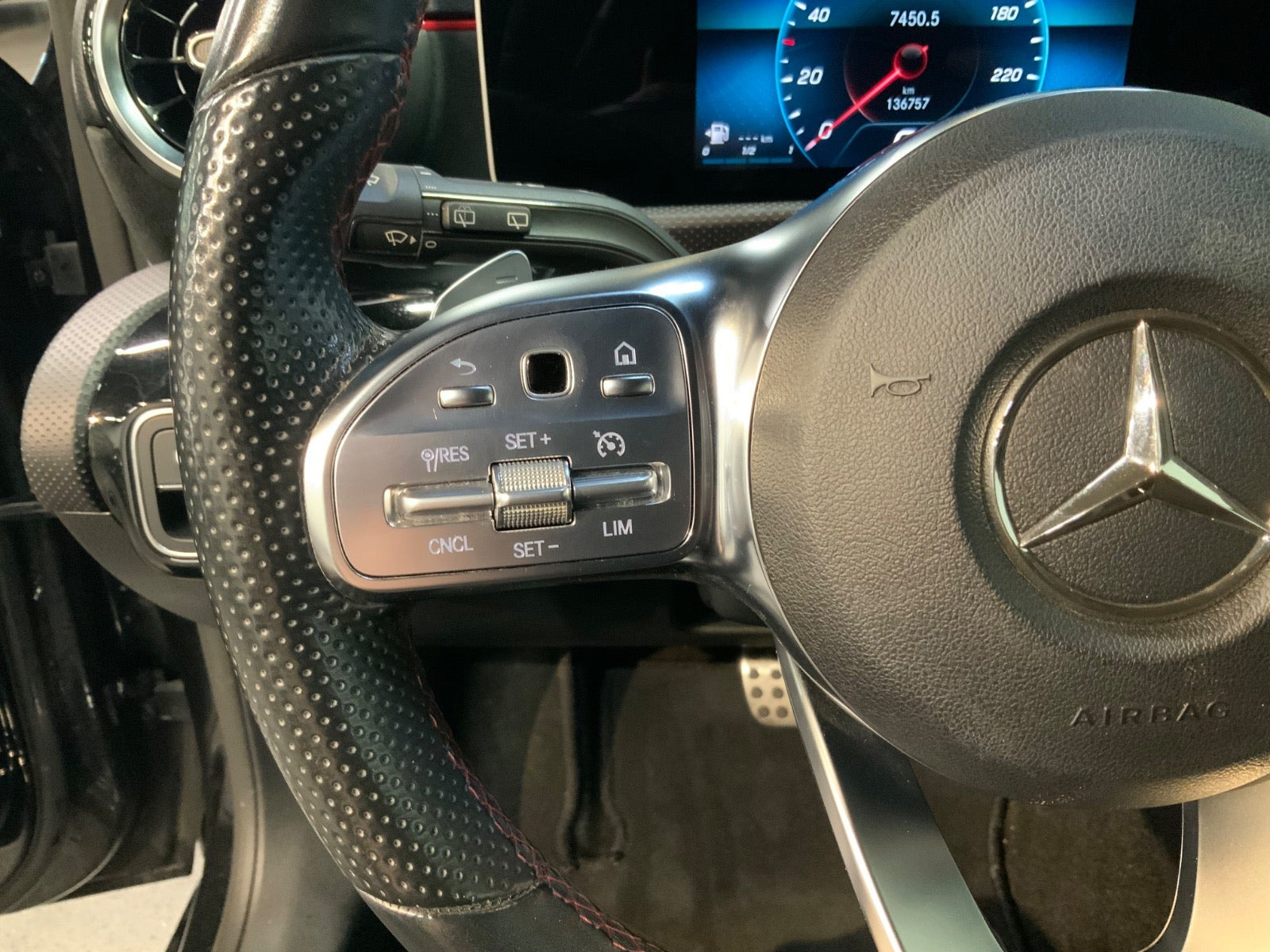 Sort Mercedes A200 fra 2019
