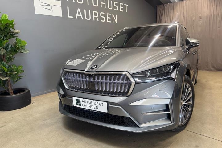 Grå Skoda Enyaq fra 2025