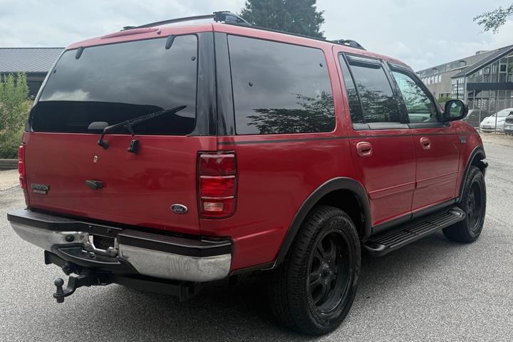 undefined Ford Expedition fra 1998 set udefra