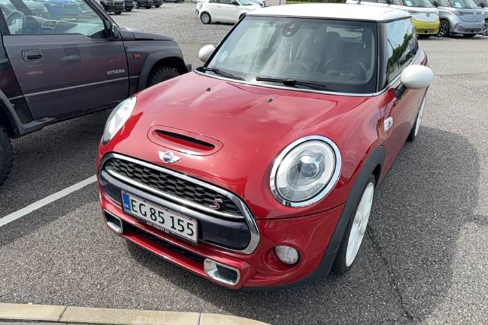 undefined Mini Cooper SD fra 2015