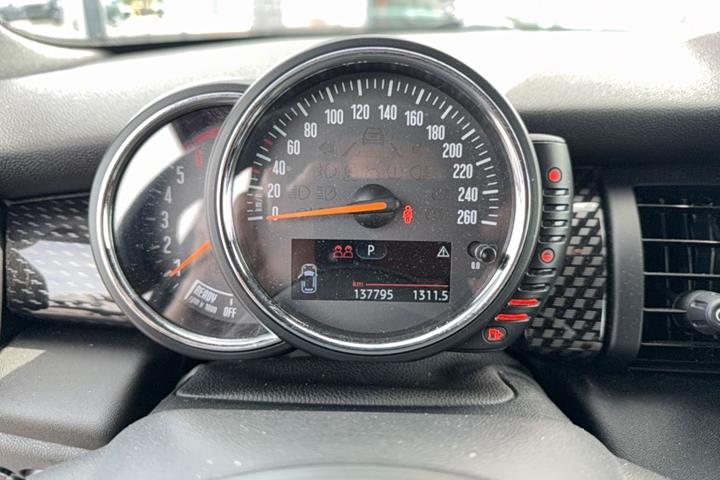 undefined Mini Cooper SD fra 2015 set indefra