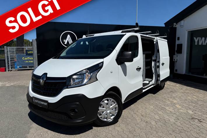Hvid Renault Trafic T29 fra 2021