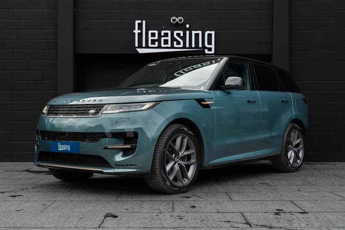 Grøn Land Rover Range Rover sport fra 2023