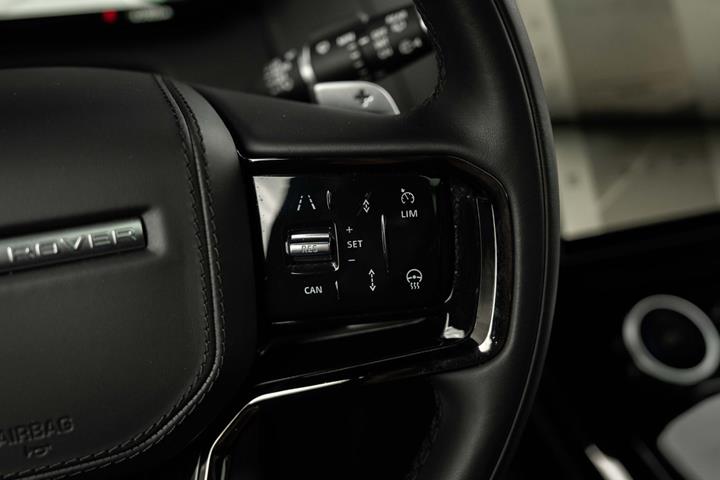 Grøn Land Rover Range Rover sport fra 2023