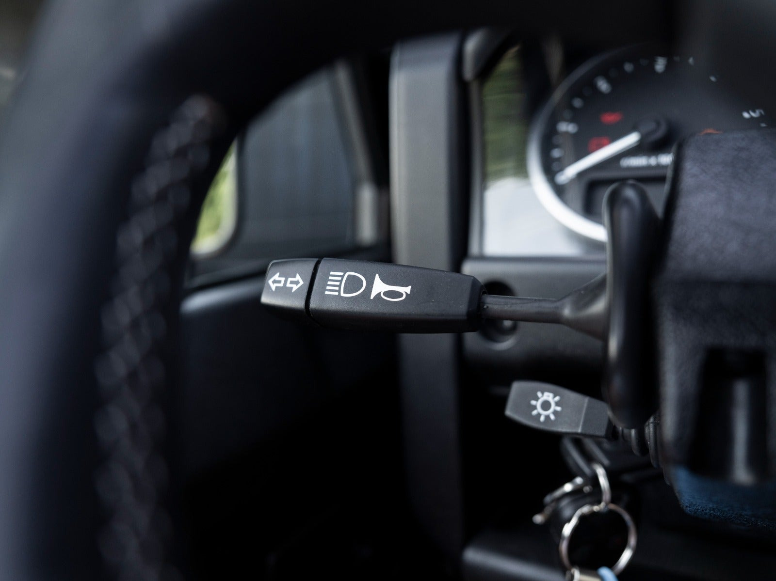 Sort Land Rover Defender 90 fra 2013